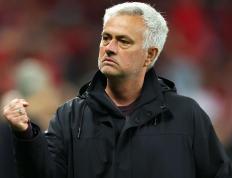 爱游戏体育中国-罗马再换帅之后，罗马悍将曼奇尼称赞穆帅：何塞是猛兽