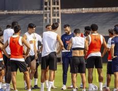 爱游戏体育网址-西甲 奥萨苏纳 VS 巴伦西亚