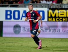 ayxsports-佛罗伦萨官方：卡利亚里前锋皮科利加盟，据悉转会费总价2700万欧