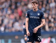 爱游戏体育下载-帕德博恩 VS 波鸿