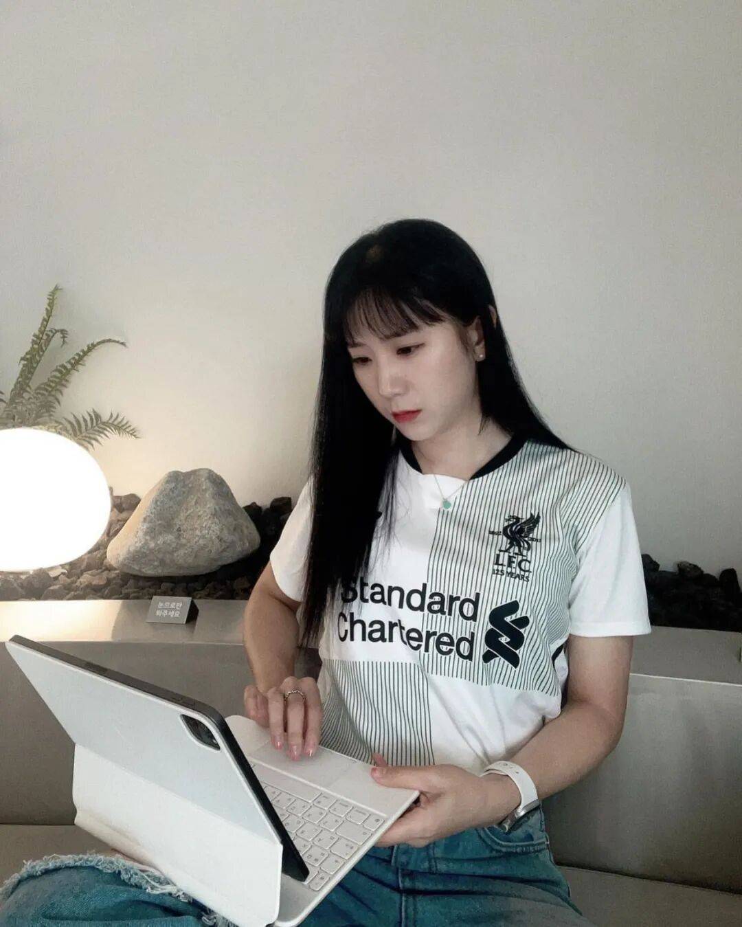 爱游戏体育网址-欧冠联赛：利物浦伊萨克首秀，马德里竞技五人缺席